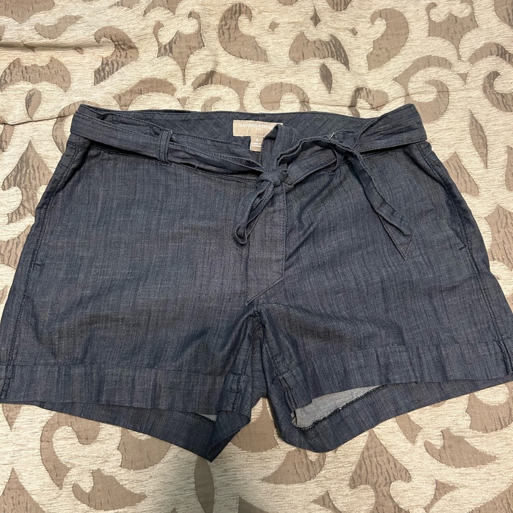 Banana Republic tie waist shorts  chambray cuffed hem